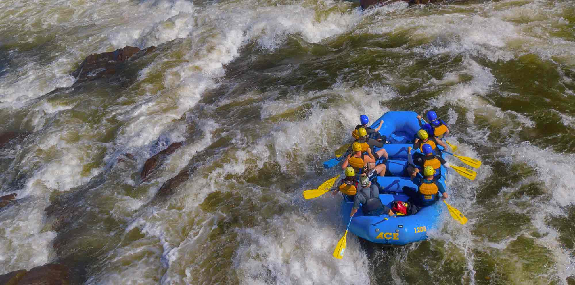 www.gauleyriverrapids.com
